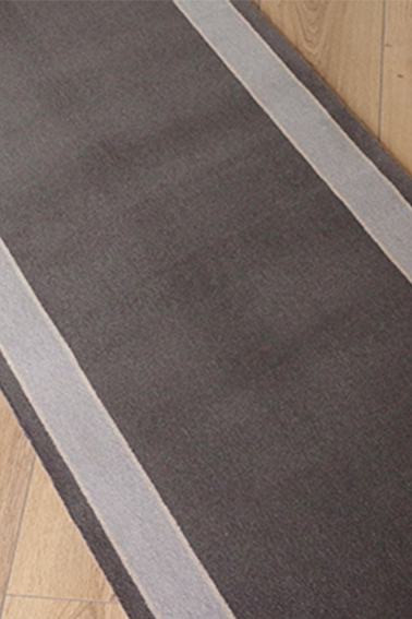 DÉSTOCKAGE DE TAPIS