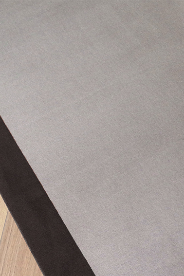 DÉSTOCKAGE DE TAPIS
