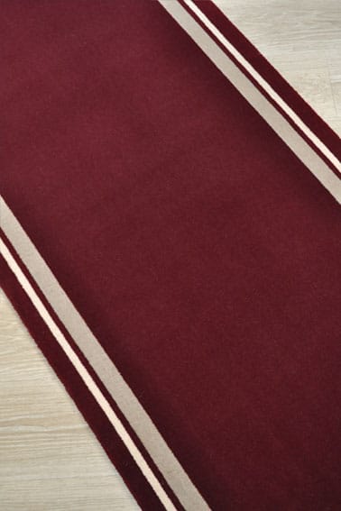 tapis déstockage bordeaux avec bordures beige