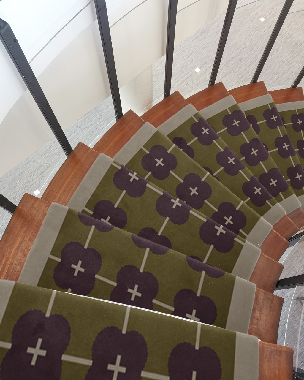 Tapis d’escalier Delphine, création design par Camille Techer