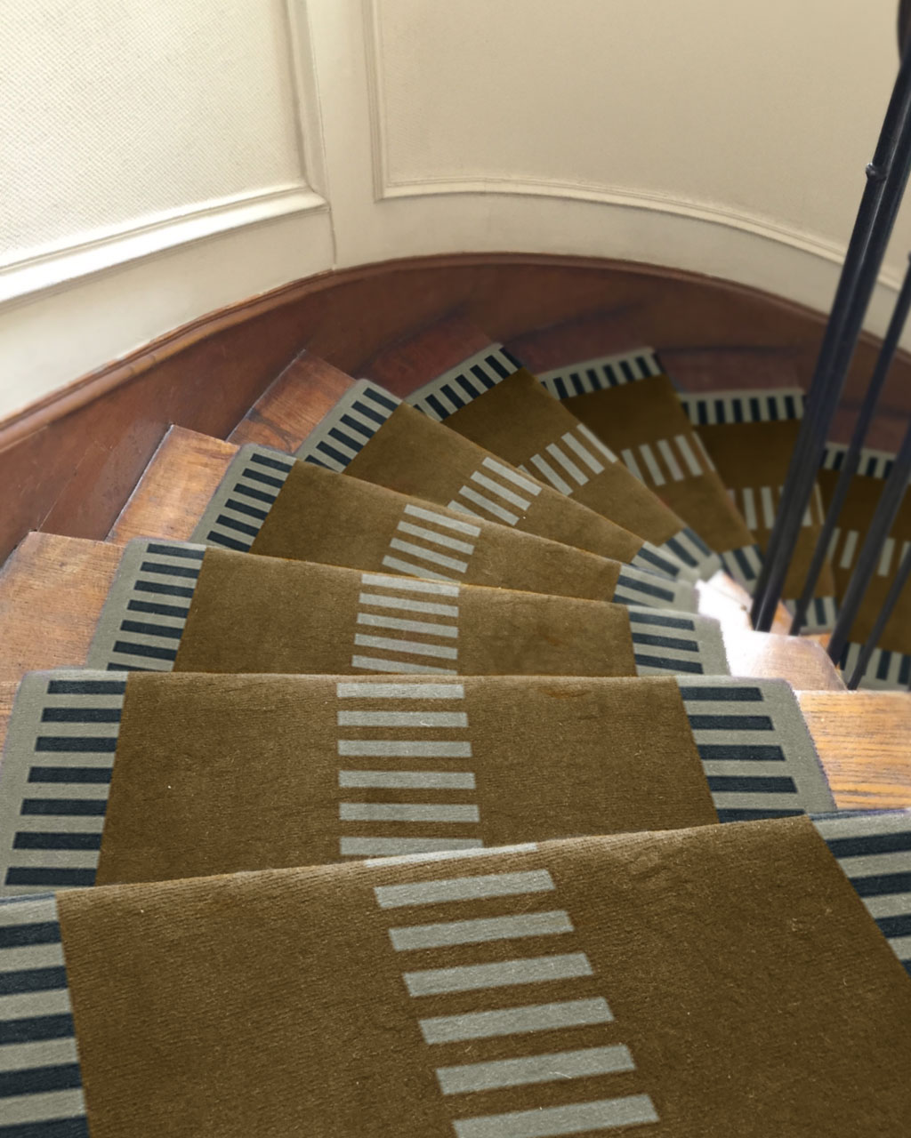 Tapis d’escalier Pio, création contemporaine par Camille Techer