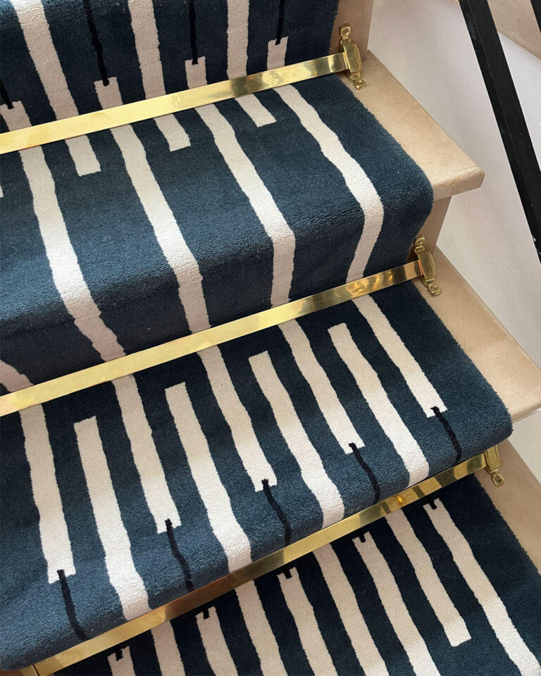 Tapis d’escalier Barbara avec barres en laiton